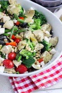 Vegtarian-Greek-health-salad